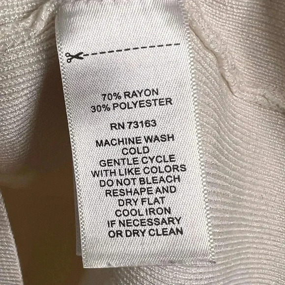 Cable & Gauge White Sleevless Sweater Womens Size L Turtleneck Zip - Picture 4 of 5